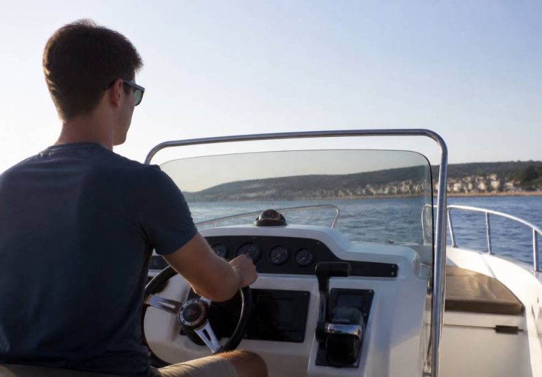 Réviser permis bateau : conseils et méthodes pour réussir l’examen
