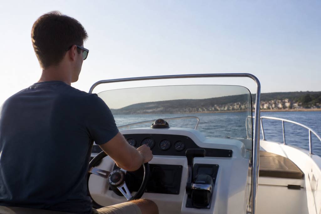 Réviser permis bateau : conseils et méthodes pour réussir l’examen